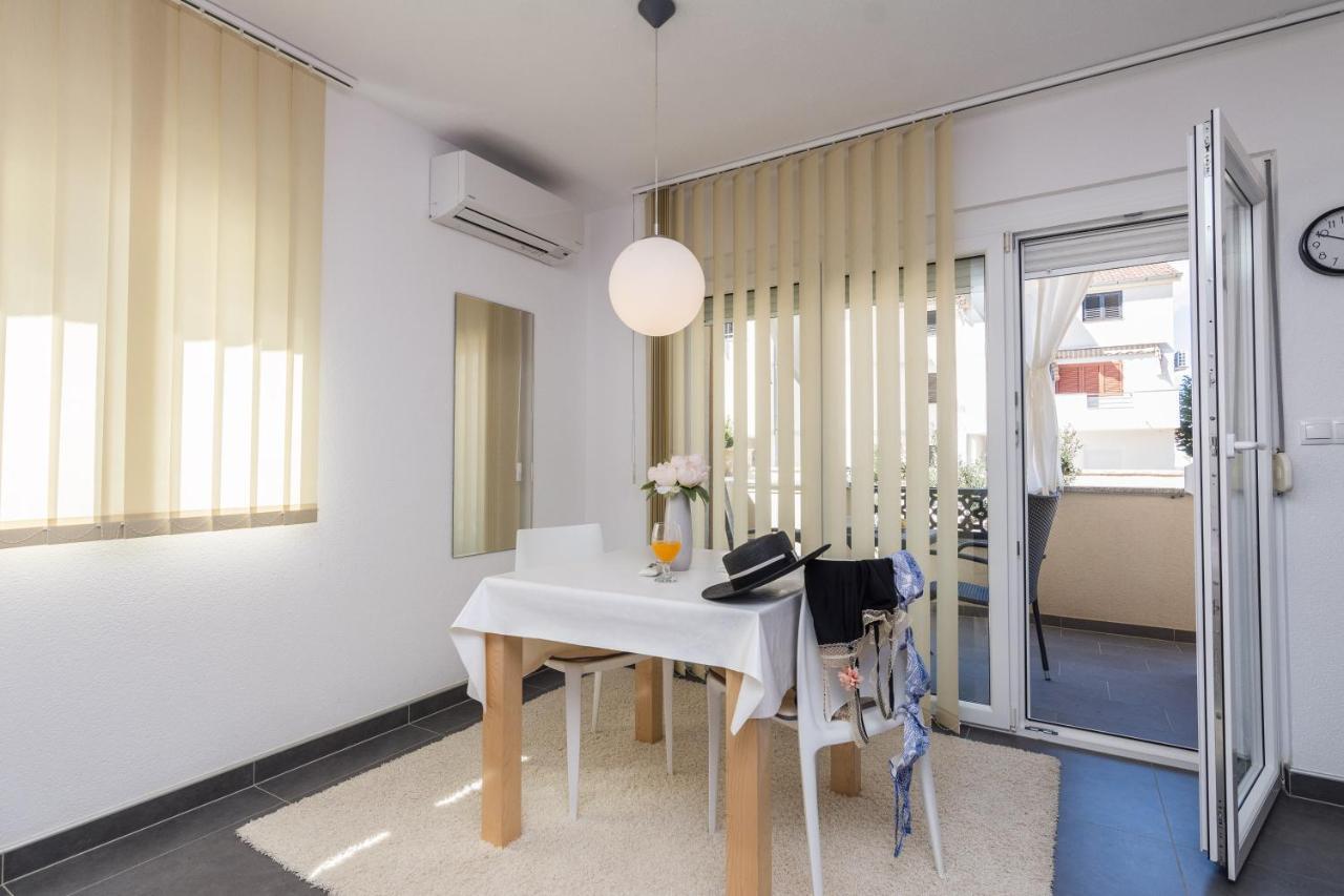 Nella * Privlaka (Zadar)