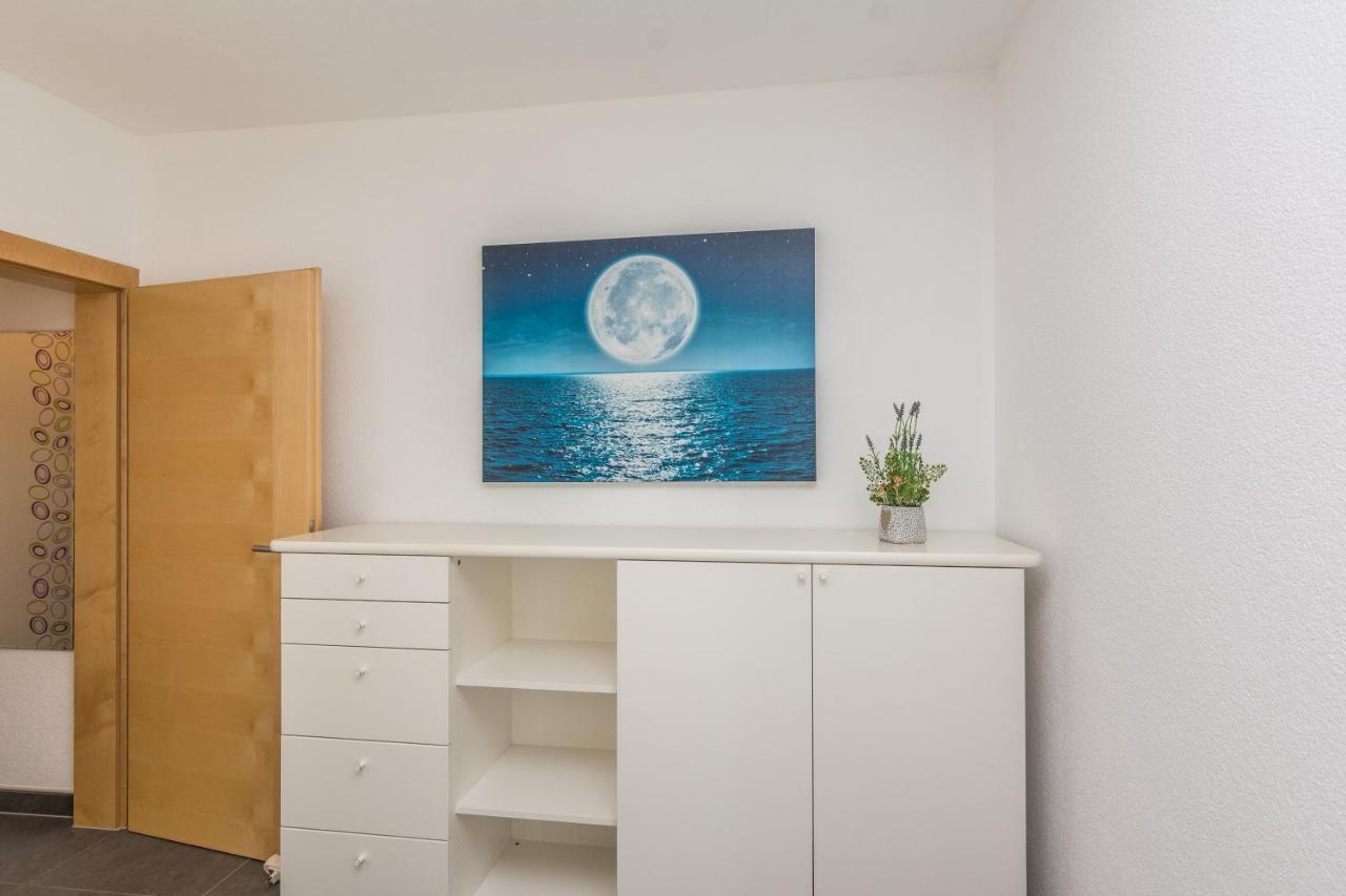 Nella Apartman