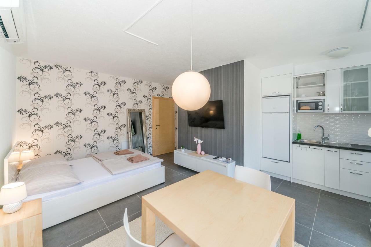 Nella Apartman *