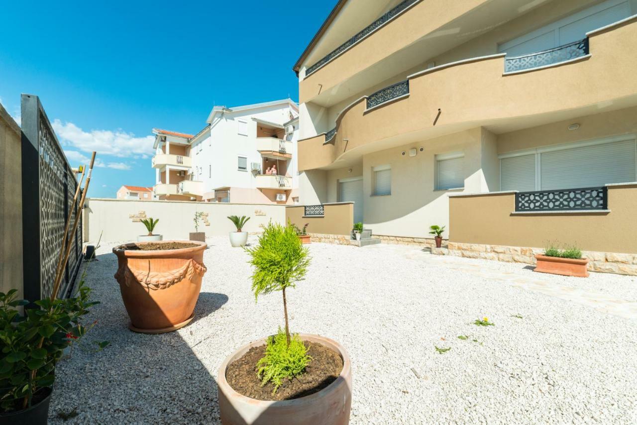 Nella * Privlaka (Zadar)